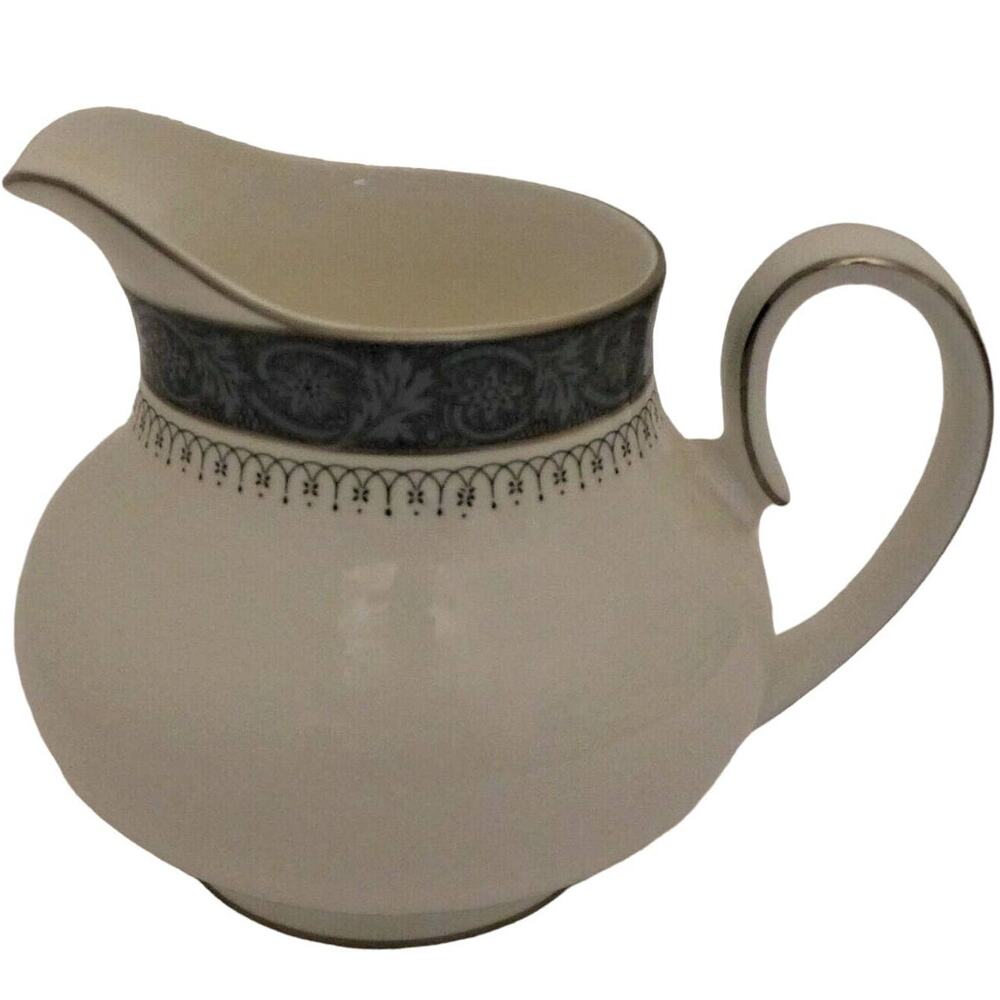 Royal Doulton Sherbrooke Creamer Milk Jug English Bone China 1980's - Picture 9 of 9